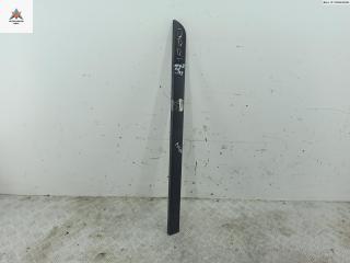 молдинг двери передней правой Renault Megane 2 поколение 2005, 1.9 л., дизель, МКПП, чёрный, универсал, 8200073471