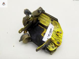 замок двери передней правой Mercedes-Benz C-Класс W201 [рестайлинг] 1990, 2.3 л., бензин, МКПП, красный, седан