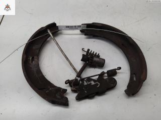 Механизм развода задних тормозных колодок правый Mercedes-Benz SLK-Класс R170 1998, 2.0 л., бензин, АКПП, серый, кабриолет