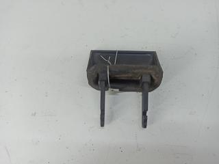 кнопка открытия багажника Audi A6 4B/C5 1999, 2.4 л., бензин, МКПП, серый, универсал, 4B0827778B