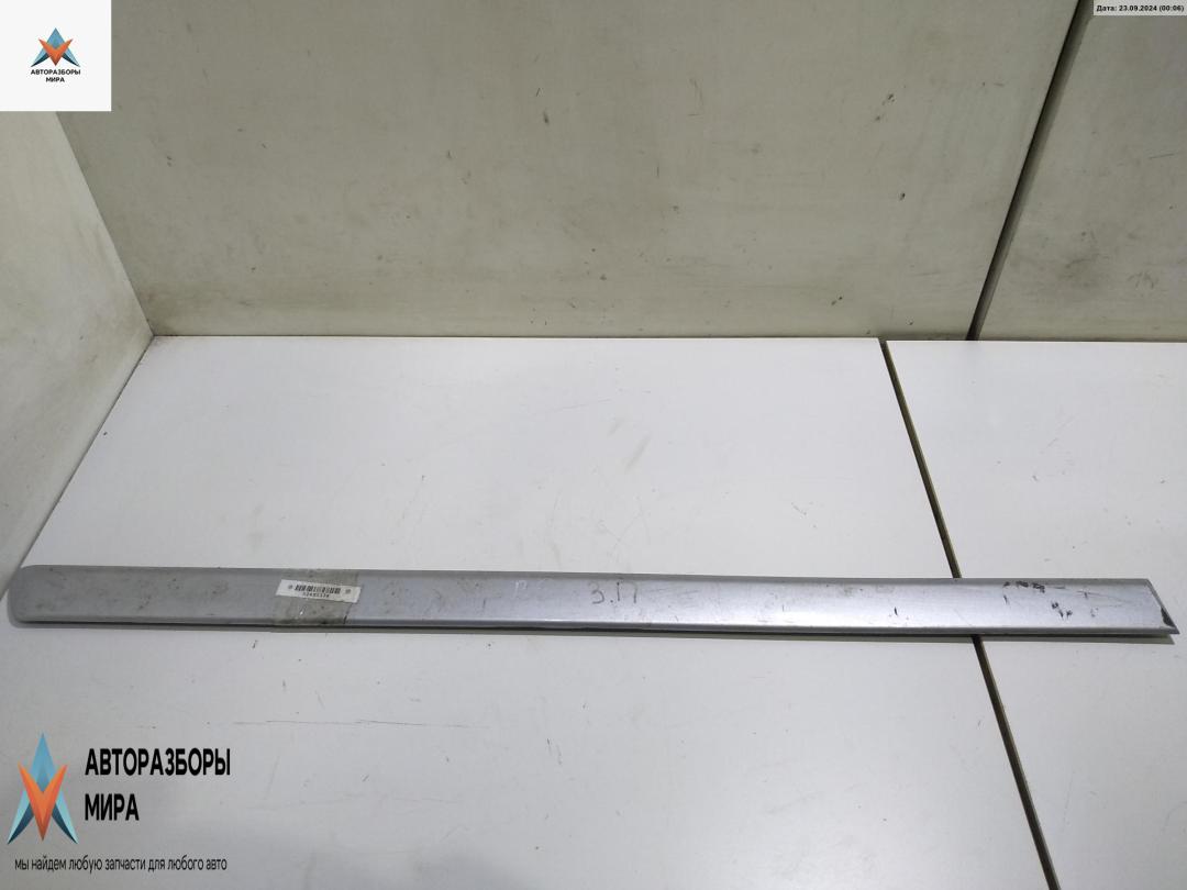 молдинг двери задней правой Audi A4 B6 2003, 1.9 л., дизель, АКПП, серый, седан - фото №1