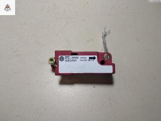 датчик AirBag Volkswagen Golf 4 поколение 1999, 1.6 л., бензин, МКПП, белый, универсал, 1J0909606D