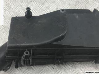 корпус воздушного фильтра Ford Mondeo 3 поколение [рестайлинг] 2005, 2.0 л., дизель, МКПП, серый, универсал