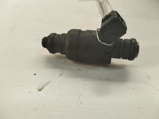форсунка SEAT Toledo 2 поколение 2000, 1.6 л., бензин, МКПП, чёрный, седан, 037906031AA