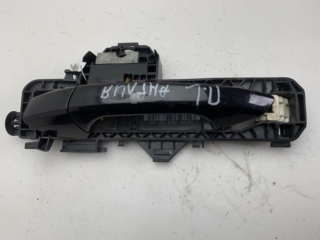 ручка наружная передняя левая Mercedes-Benz C-Класс W204/S204 2008, 2.2 л., дизель, МКПП, чёрный, седан - фото №1