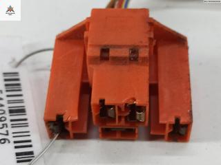 разъем (фишка) проводки Audi A8 D2/4D [рестайлинг] 2000, 3.7 л., бензин, АКПП, серый, седан, 443972995