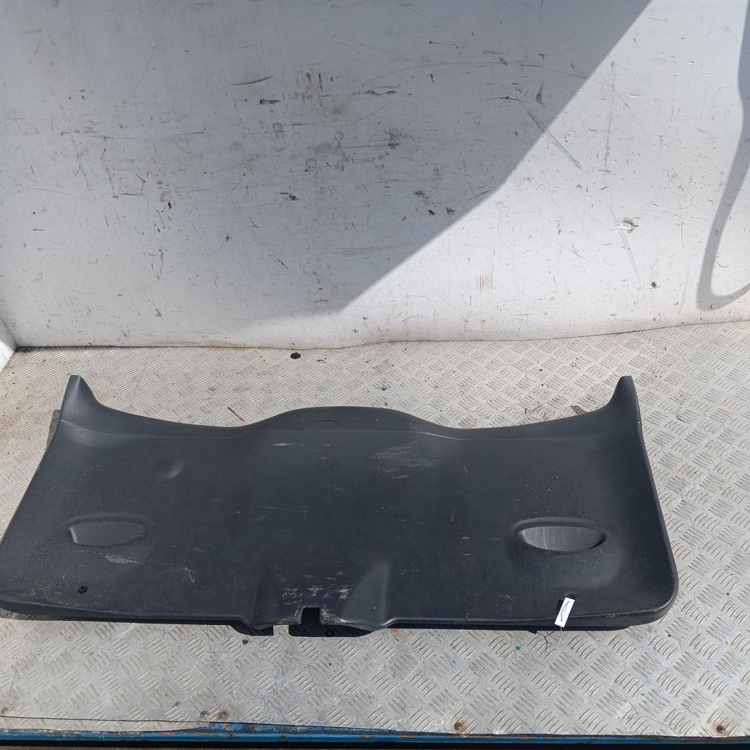 обшивка крышки багажника Ford Focus I 2002, 1.4 л., бензин, МКПП, серый, универсал, 98ABN40411ALW
