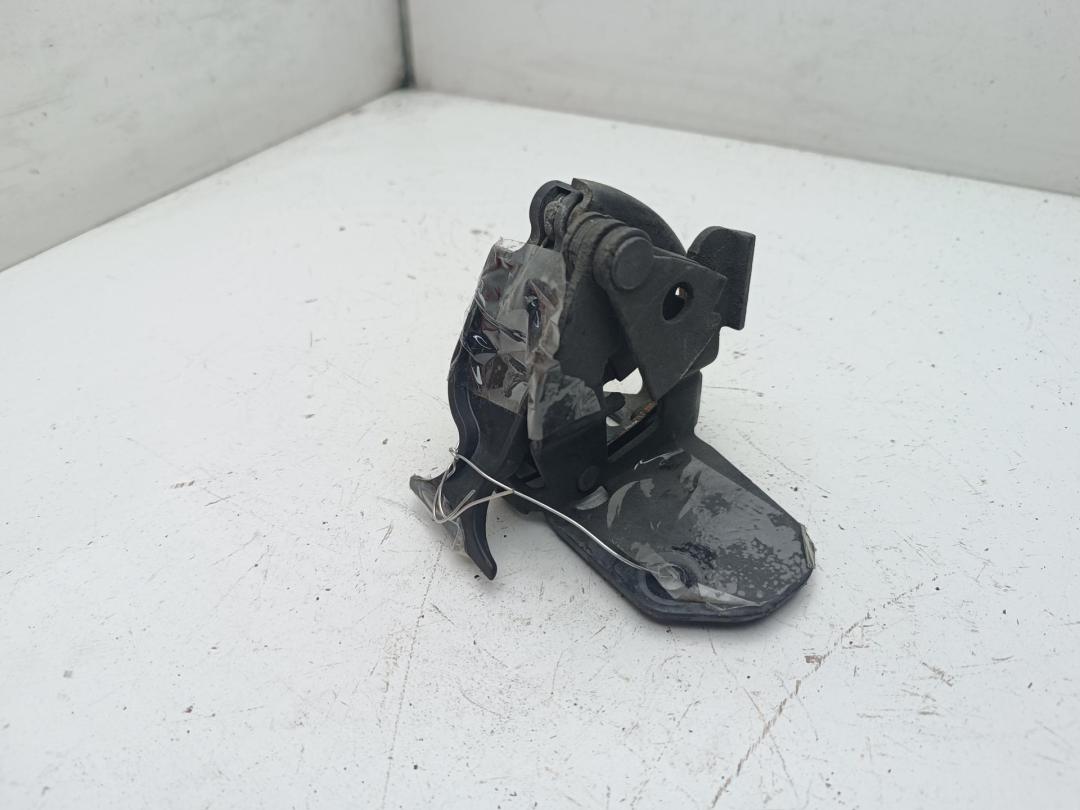 замок капота Mercedes-Benz C W203 2001, 2.2 л., дизель, АКПП, серый, седан, 2038800164