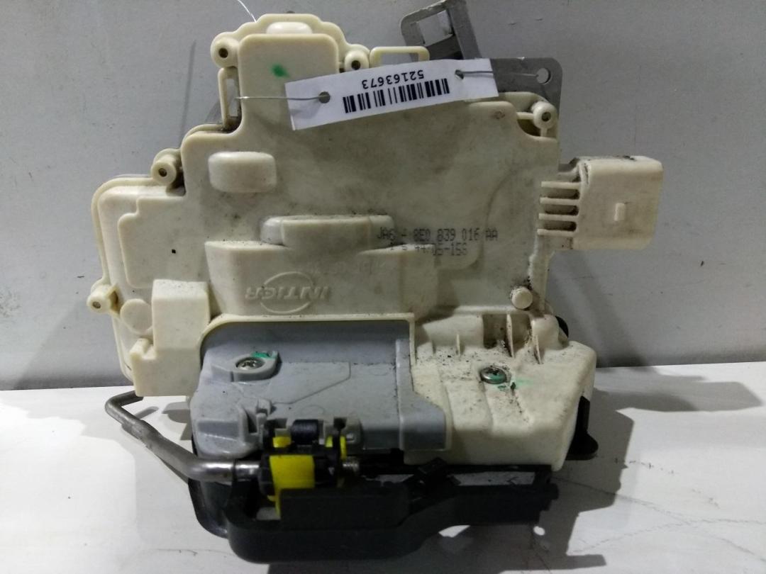 замок двери задней правой Audi A4 B7 2005, 2.0 л., дизель, МКПП, серый, седан, 8E0839016AA