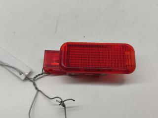 фонарь салона (плафон) Audi A4 B5 [рестайлинг] 2001, 1.8 л., бензин, МКПП, серый, универсал, 8D0947411