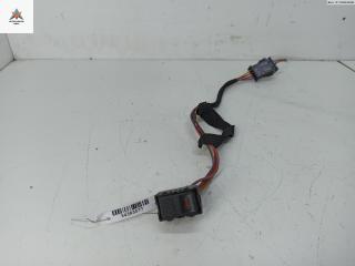 кнопка центрального замка Audi A4 B5 [рестайлинг] 1998, 1.8 л., бензин, МКПП, красный, универсал, 8L0962107