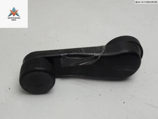 ручка стеклоподъемника Volkswagen Golf 3 поколение 1994, 1.6 л., бензин, МКПП, синий, хетчбэк 5 дв., 1H0837581