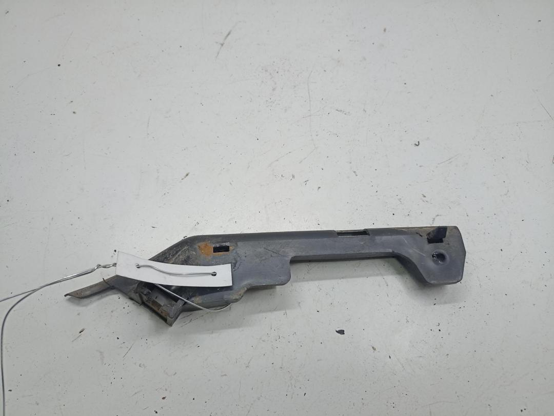 кронштейн переднего бампера Opel Astra G 2004, 2.0 л., дизель, АКПП, чёрный, универсал, 90559499