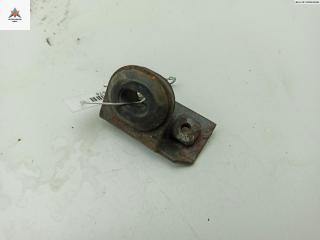 кронштейн радиатора Renault Scenic 1 поколение [рестайлинг] 1999, 1.6 л., бензин, МКПП, зелёный, минивэн, 7700430767