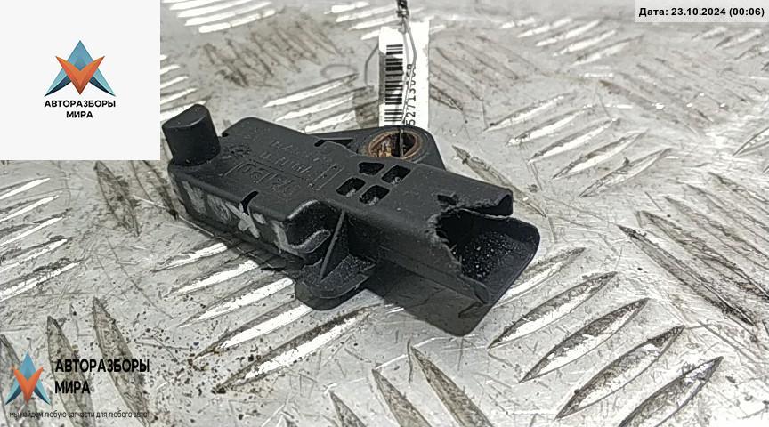 датчик коленвала Ford Focus 2 поколение 2006, 2.0 л., дизель, МКПП, синий, хетчбэк 5 дв. - фото №1