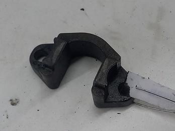 крепление форсунки BMW 5 E39 1999, 3.0 л., дизель, АКПП, серый, универсал, 13537787215
