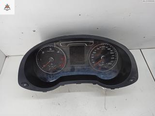 приборная панель Audi Q3 8U 2012, 2.0 л., дизель, АКПП, серый, внедорожник 5 дв., 8U0920940C