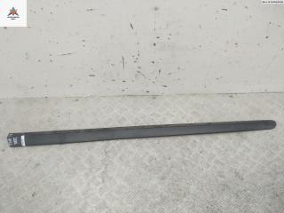 молдинг двери передней правой Peugeot 308 T7 2008, 1.6 л., дизель, МКПП, чёрный, хетчбэк 3 дв., 9680365680