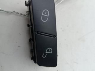 кнопка центрального замка Mercedes-Benz C W204 2007, 1.8 л., бензин, МКПП, чёрный, седан, 2048706310