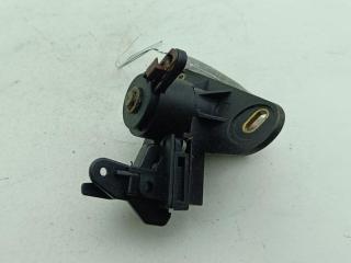 кнопка открытия багажника Opel Omega B 2000, 2.2 л., бензин, МКПП, серый, универсал, 105