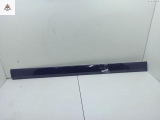 молдинг двери передней левой Opel Omega B [рестайлинг] 2000, 2.2 л., бензин, МКПП, синий, универсал, 90566961