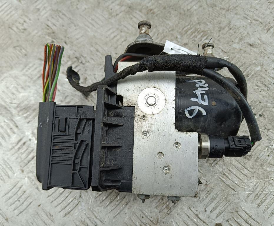 блок ABS Mercedes-Benz A W168 2002, 1.9 л., бензин, МКПП, серый, хетчбэк 5 дв., 004431092