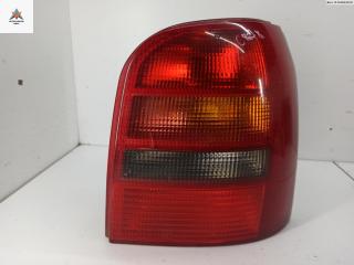 фонарь задний правый Audi A4 B5 1996, 1.8 л., бензин, МКПП, синий, универсал, 8D9945096
