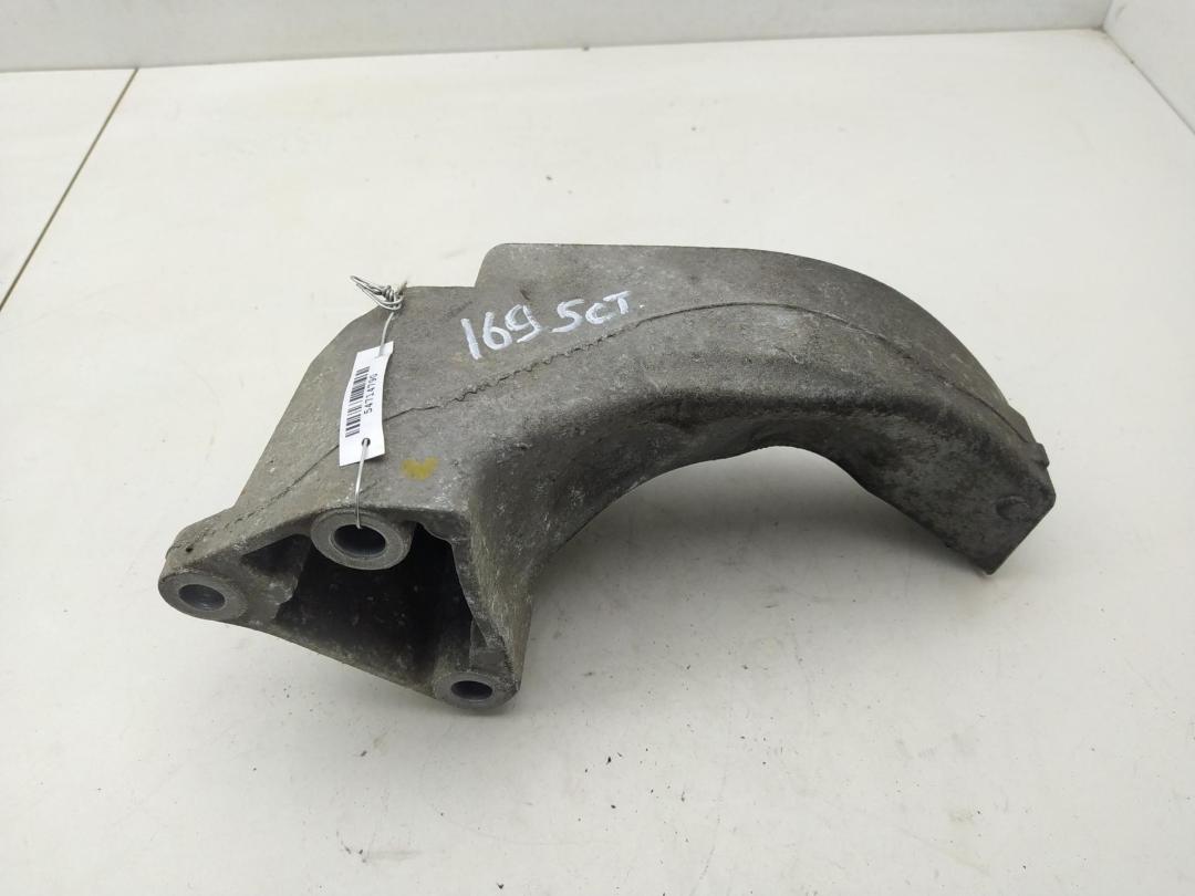 кронштейн КПП Mercedes-Benz B W245 2005, 1.5 л., бензин, МКПП, серый, минивэн, 1692410301