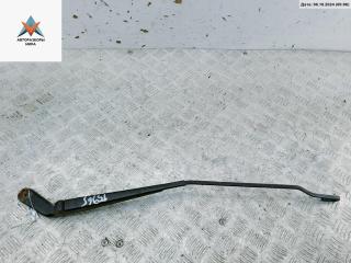 Щеткодержатель (поводок стеклоочистителя) передний Volkswagen Golf 4 поколение 1999, 1.6 л., бензин, МКПП, чёрный, хетчбэк 3 дв., 1J1955410A