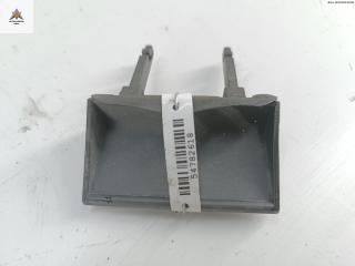 ручка крышки багажника Audi A6 4B/C5 [рестайлинг] 2002, синий, универсал, 4B0827777B