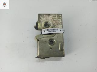 замок двери задней правой Audi 80 8A/B3 1988, 1.8 л., бензин, МКПП, белый, седан, 893839016A
