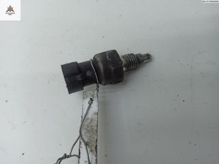 Датчик включения заднего хода (лягушка) Opel Vectra C 2003, 1.8 л., бензин, МКПП, синий, седан, 13105599