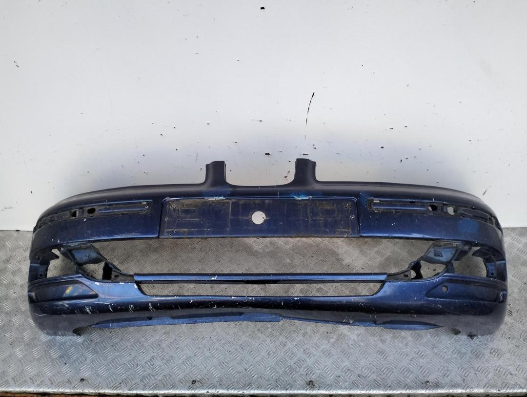 бампер передний SEAT Toledo 2004, бензин, синий, седан, 1M0807221D