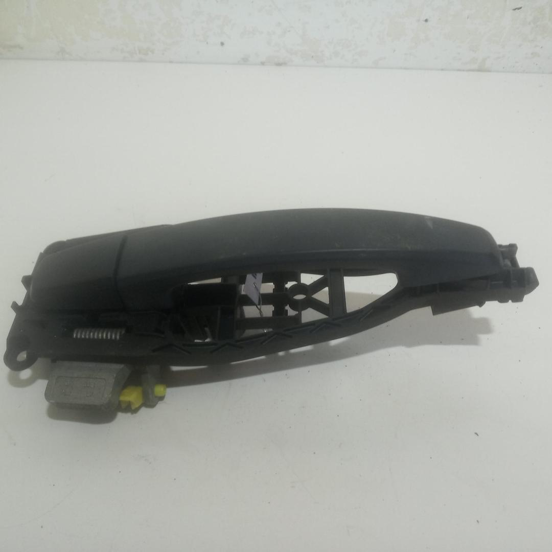 ручка наружная передняя левая Opel Corsa D 2008, 1.3 л., дизель, МКПП, чёрный, хетчбэк 5 дв., 13255665, 24463525