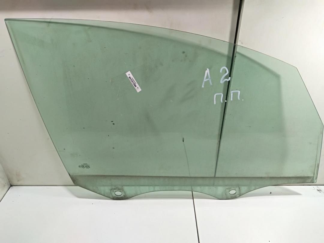 стекло двери передней правой Audi A2 8Z 2001, 1.4 л., бензин, МКПП, чёрный, хетчбэк 5 дв.