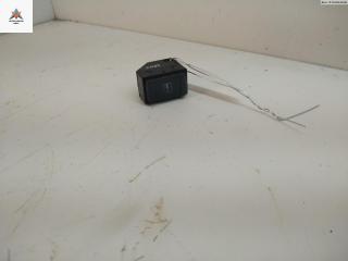 кнопка стеклоподъемника переднего правого Volkswagen Passat B5 [рестайлинг] 2003, 1.9 л., дизель, МКПП, синий, универсал, 3B0959855B