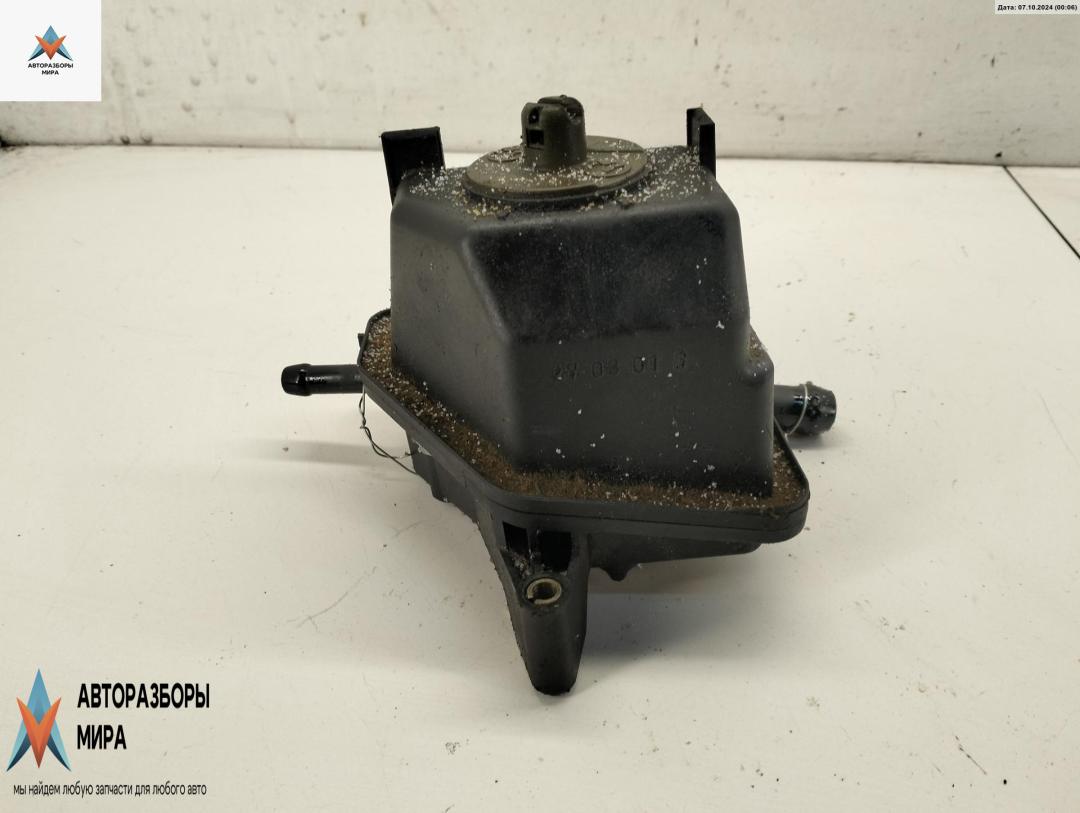 Бачок гидроусилителя Volkswagen Golf 4 поколение 2001, 1.9 л., дизель, 1J0422371C - фото №1