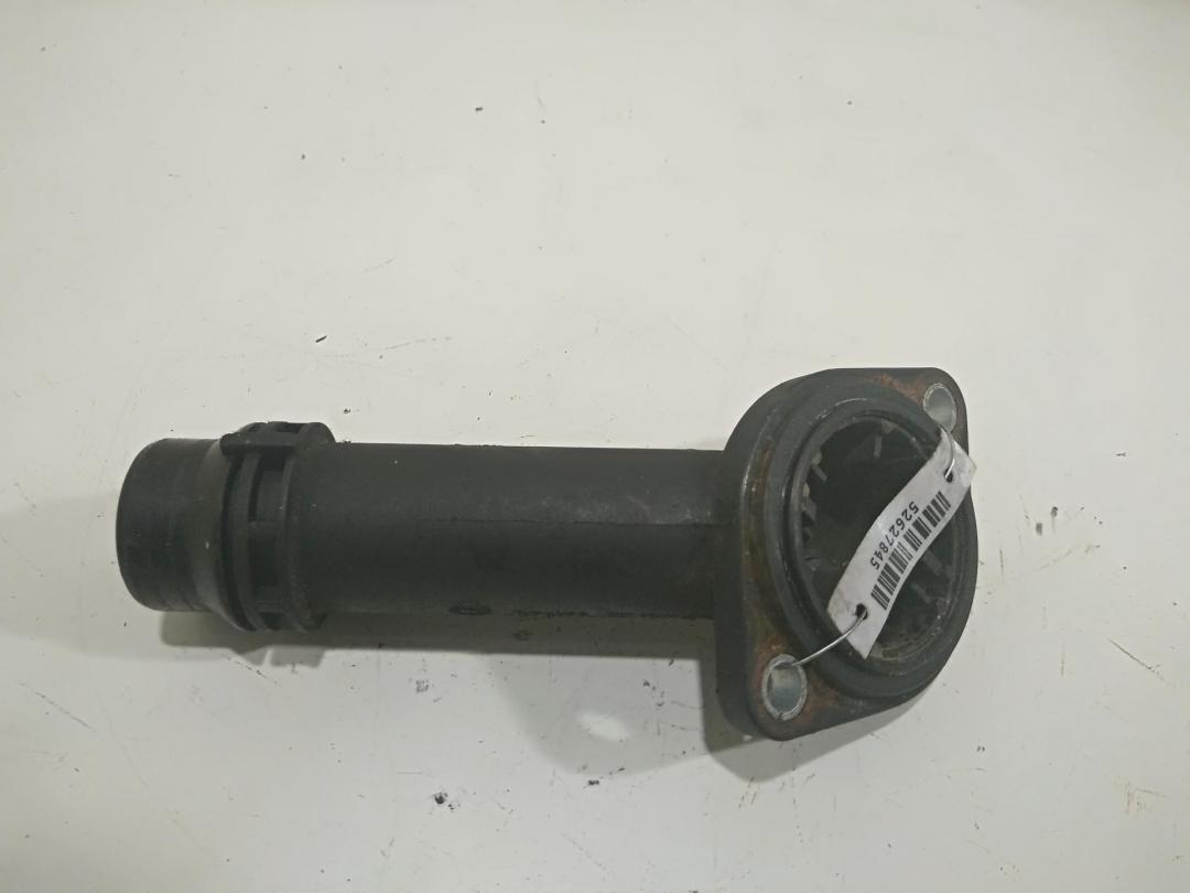 корпус термостата Audi A4 B6 2002, 1.9 л., дизель, МКПП, универсал, 06B121121