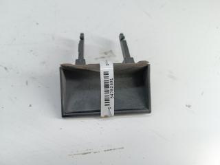 кнопка открытия багажника Audi A6 4B/C5 1998, 2.4 л., бензин, МКПП, зелёный, универсал, 4B0827777B