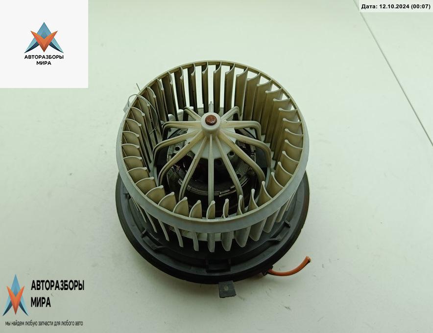 моторчик печки Fiat Bravo 1 поколение 1997, 1.6 л., бензин, МКПП, синий, хетчбэк 3 дв. - фото №1