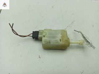 активатор замка багажника Renault Laguna 1 поколение [рестайлинг] 1999, 1.8 л., бензин, МКПП, бежевый, хетчбэк 5 дв.