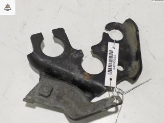 кронштейн (крепление) Peugeot 107 1 поколение 2005, 1.0 л., бензин, МКПП, чёрный, хетчбэк 3 дв., 335240H010385