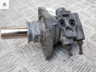 цилиндр тормозной главный Toyota Yaris P1 2000, 1.0 л., бензин, МКПП, серый, хетчбэк 3 дв.