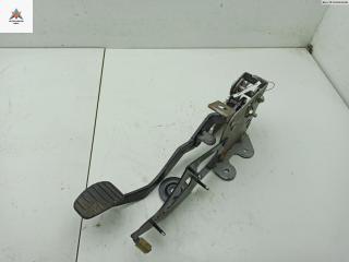 педаль тормоза Renault Scenic 2 поколение [рестайлинг] 2006, 1.4 л., бензин, МКПП, синий, минивэн, 40206