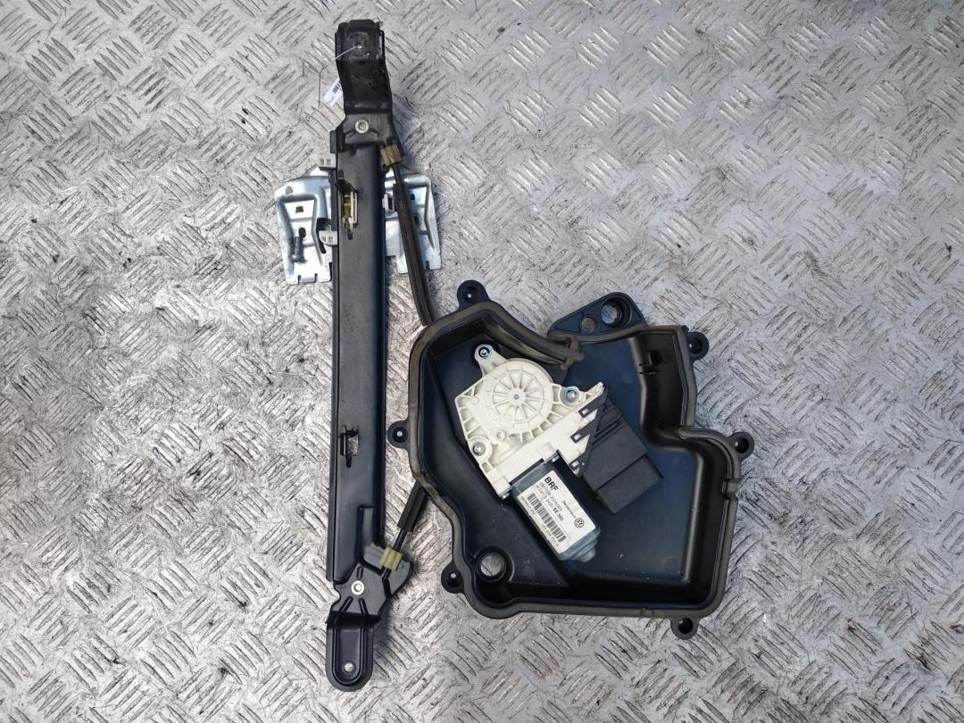 стеклоподъемник электрический задний правый SEAT Leon 2006, 2.0 л., дизель, МКПП, серый, хетчбэк 5 дв., 1P0839402A