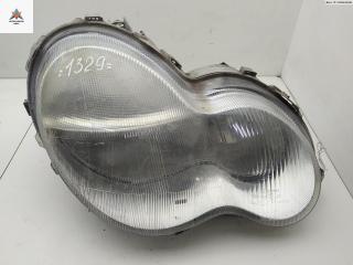 фара правая Mercedes-Benz C-Класс W203/S203/CL203 2002, 1.8 л., бензин, МКПП, серый, седан, 2038200261