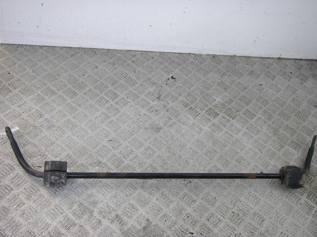 стабилизатор подвески (поперечной устойчивости) BMW 5 F10/F11 2012, 2.0 л., дизель, АКПП, белый, универсал, 6788860