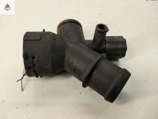 фланец (тройник) системы охлаждения Volkswagen Golf 5 поколение 2003, 1.6 л., бензин, МКПП, чёрный, хетчбэк 3 дв., 1K0122291K