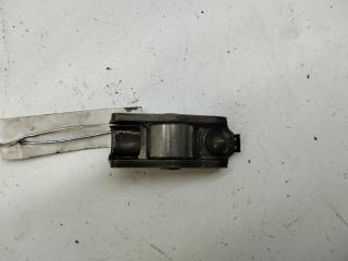 коромысло клапана (рокер) Volkswagen Golf 4 поколение 2003, 1.4 л., бензин, МКПП, серый, хетчбэк 3 дв.