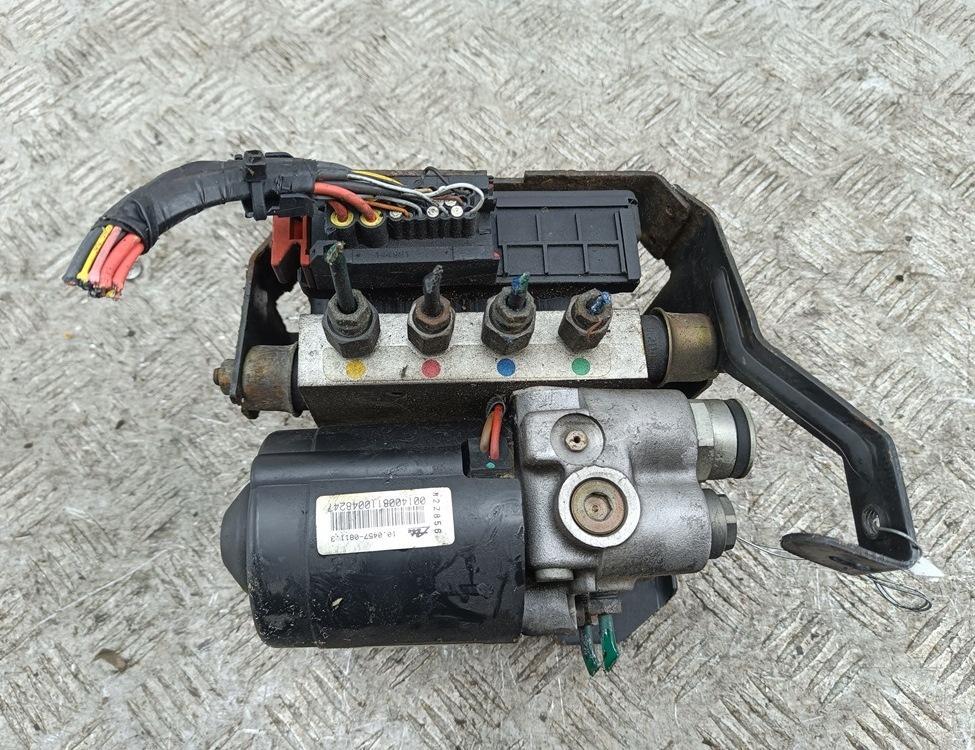 блок ABS Renault Megane I 1996, 1.6 л., бензин, МКПП, красный, хетчбэк 5 дв., 7700832771